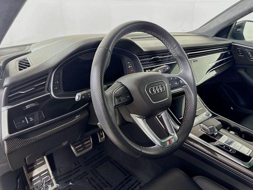 Waitomo Blue Metallic 2023 Audi SQ8 4.0T Prestige