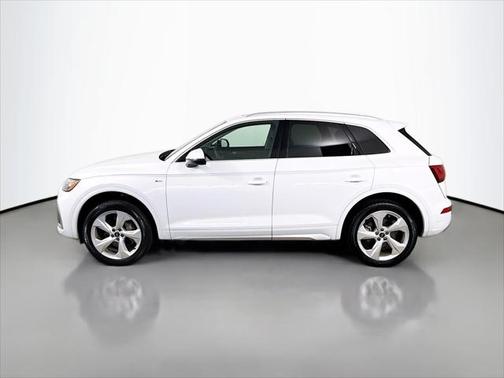 2023 Audi Q5 Premium Plus 45 TFSI S line quattro