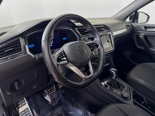 2023 Volkswagen Tiguan 2.0T SE R-Line Black 4MOTION