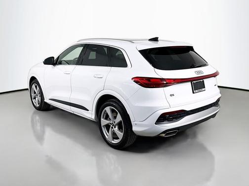 2025 Audi Q5 Prestige TFSI quattro S tronic