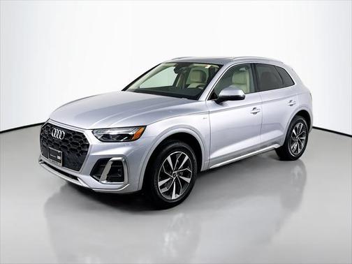 2023 Audi Q5 Premium Plus 45 TFSI S line quattro