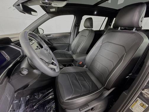2023 Volkswagen Tiguan 2.0T SEL R-Line 4MOTION