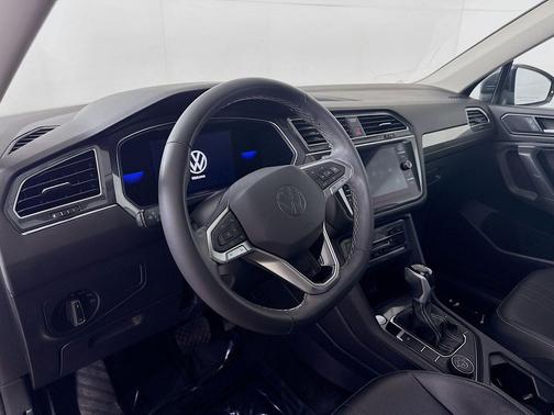 2023 Volkswagen Tiguan 2.0T SE 4MOTION