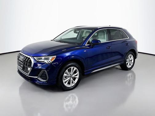 2025 Audi Q3 45 S line Premium Plus