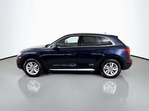 Moonlight Blue Metallic 2020 Audi Q5 45 Premium
