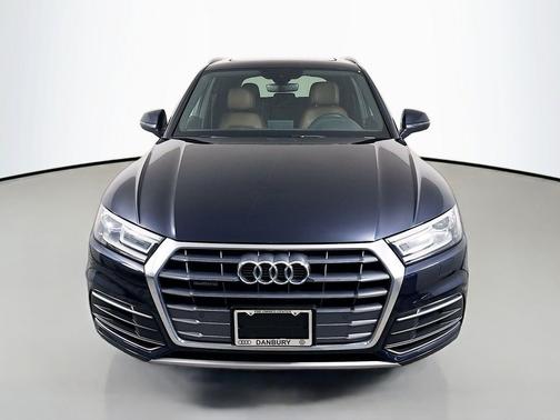 Moonlight Blue Metallic 2020 Audi Q5 45 Premium