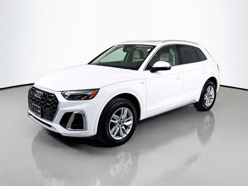 2023 Audi Q5 45 S line Premium