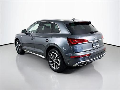 2025 Audi Q5 Premium Plus 45 TFSI S line quattro S tronic