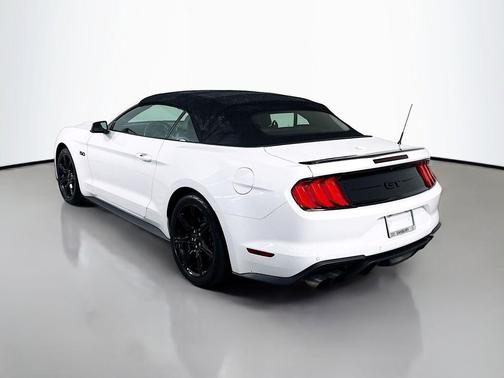 Oxford White 2019 Ford Mustang GT Premium