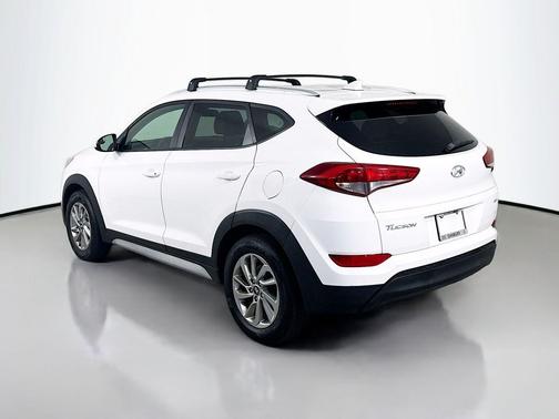 Dazzling White 2018 Hyundai TUCSON SEL