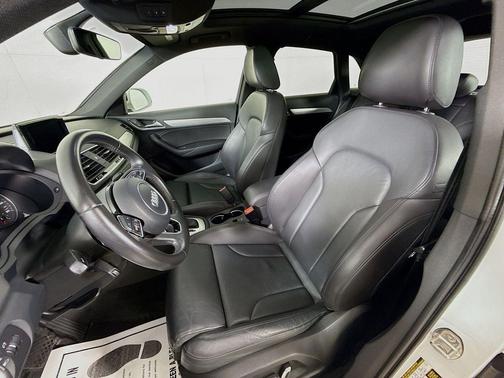 Glacier White 2016 Audi Q3 2.0T Premium Plus