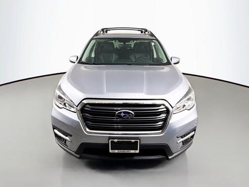 Ice Silver Metallic 2021 Subaru Ascent Limited 7-Passenger