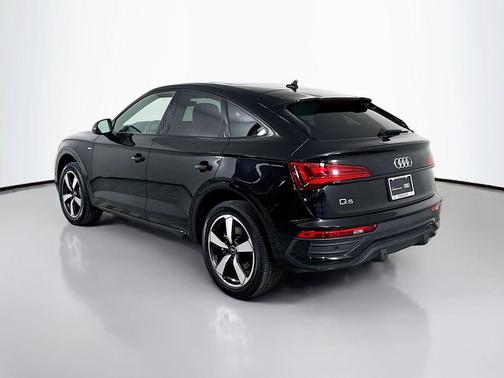 2023 Audi Q5 45 S line Prestige