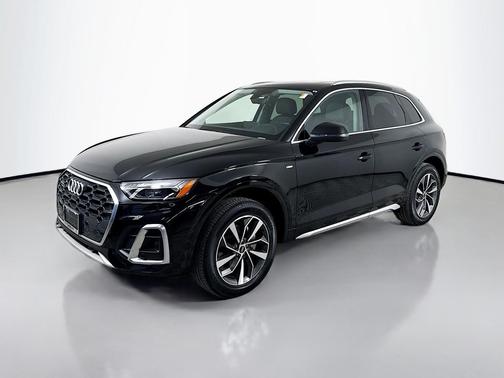 2023 Audi Q5 45 S line Premium Plus