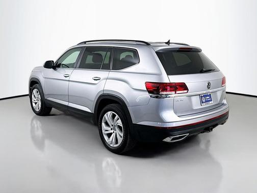 2023 Volkswagen Atlas 3.6L SE w/Technology