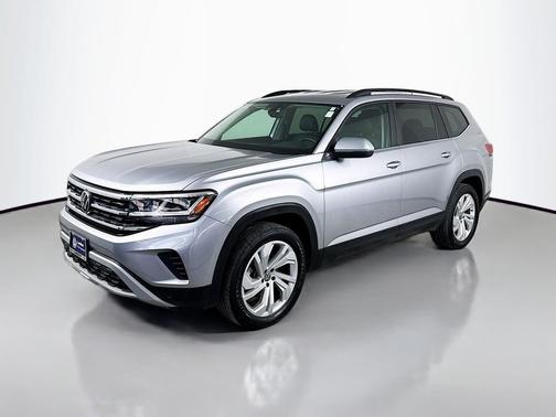2023 Volkswagen Atlas 3.6L SE w/Technology