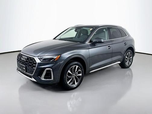 2023 Audi Q5 45 S line Premium