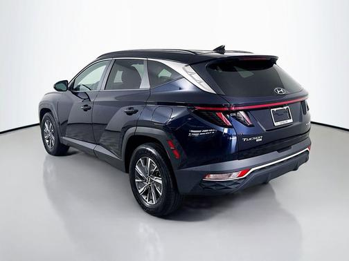 Deep Sea 2022 Hyundai TUCSON Hybrid Blue