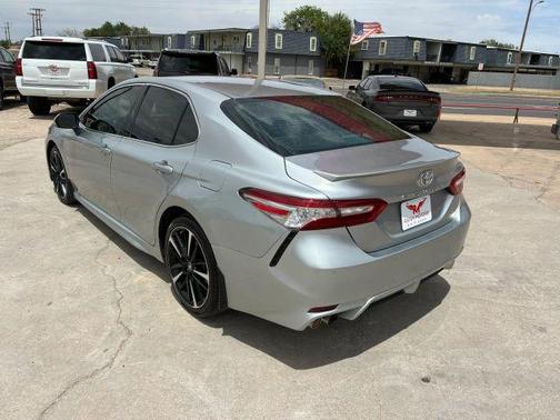 Silver 2018 Toyota Camry XSE