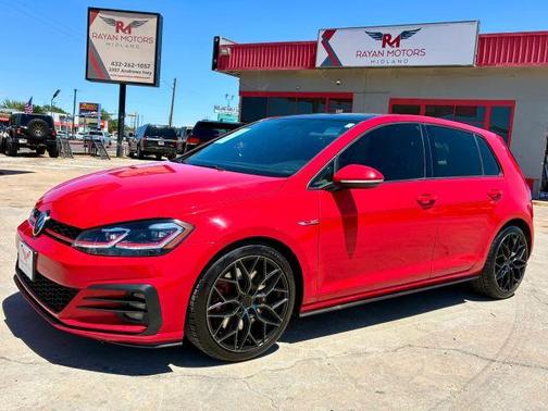 Tornado Red 2018 Volkswagen Golf GTI 2.0T SE 4-Door