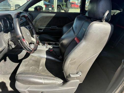 2010 Dodge Challenger SRT8