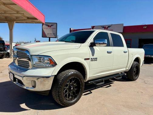 2017 RAM 1500 Laramie