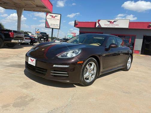 2014 Porsche Panamera 4