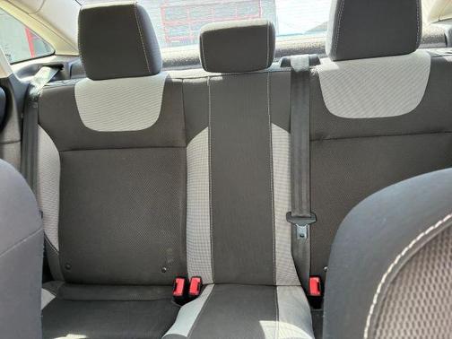 Blue 2014 Ford Focus SE