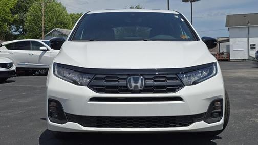 Platinum White Pearl 2026 Honda Odyssey Sport-L
