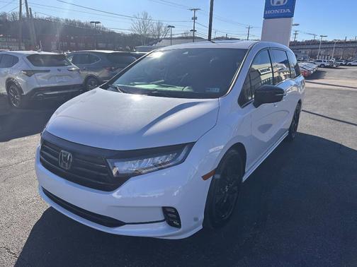 2023 Honda Odyssey Sport