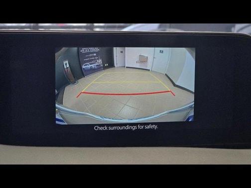 Platinum 2025 Mazda Mazda3 FWD w/Select Package