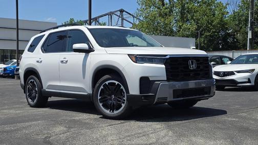 Platinum White Pearl 2026 Honda Pilot Touring S