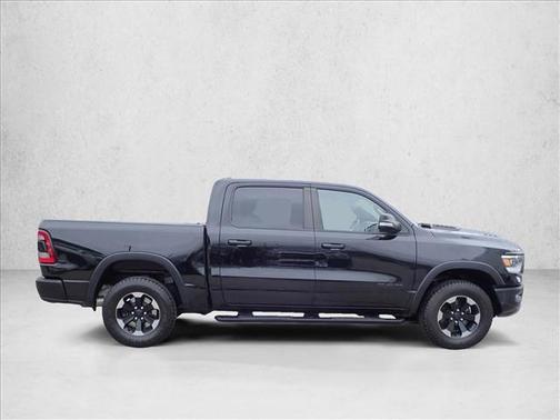 Diamond Black Crystal Pearlcoat 2020 RAM 1500 Rebel