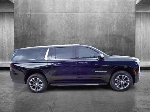 2025 Chevrolet Suburban LS
