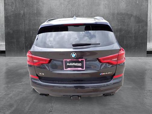 2018 BMW X3 M40i
