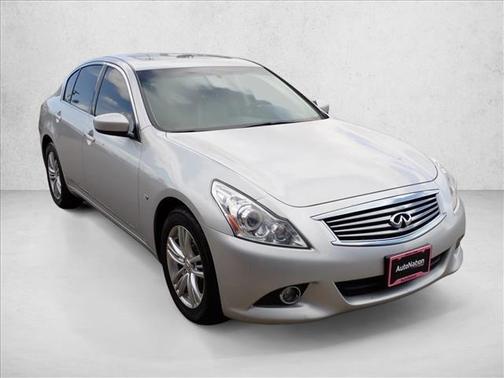 Liquid Platinum 2015 INFINITI Q40 Base