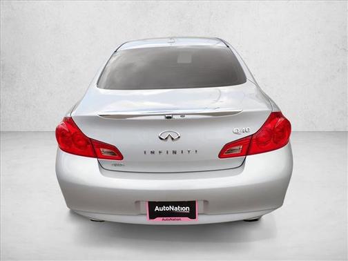 Liquid Platinum 2015 INFINITI Q40 Base