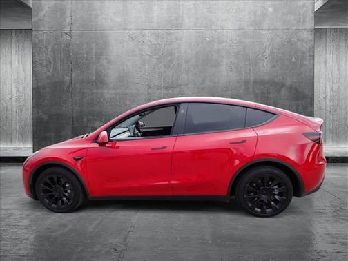 2023 Tesla Model Y Long Range Dual Motor All-Wheel Drive