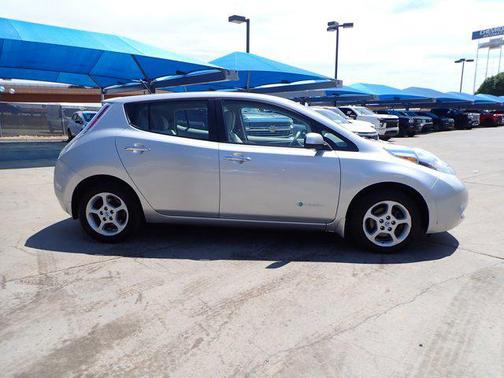 2013 Nissan Leaf SV
