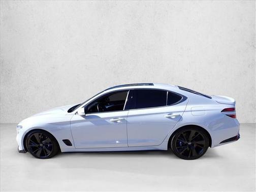 2022 Genesis G70 3.3T AWD