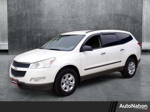2010 Chevrolet Traverse LS