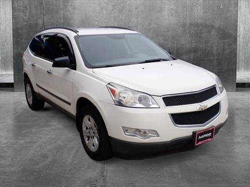 2010 Chevrolet Traverse LS