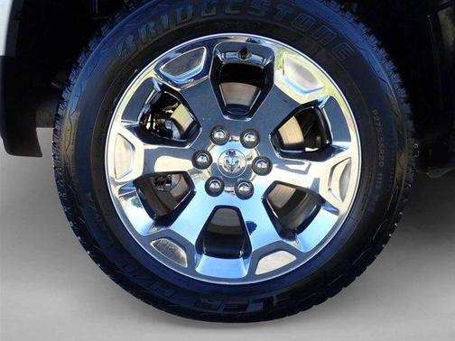 Billet Silver Metallic Clearcoat 2022 RAM 1500 Big Horn/Lone Star