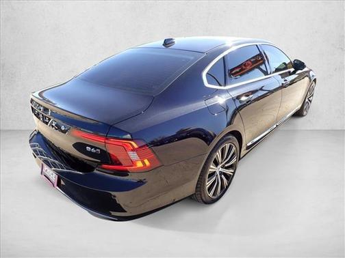 2024 Volvo S90 B6 Plus