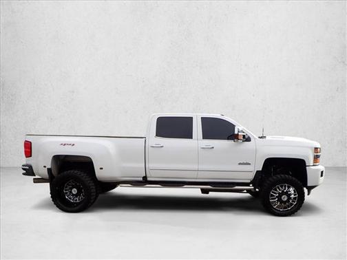 2017 Chevrolet Silverado 3500 High Country