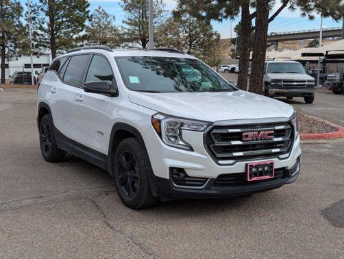 2024 GMC Terrain AWD AT4