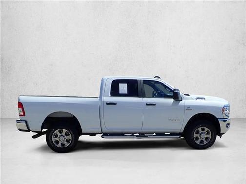 Bright White Clearcoat 2024 RAM 2500 Big Horn Crew Cab 4x4 6'4' Box