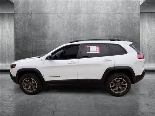 2022 Jeep Cherokee Trailhawk