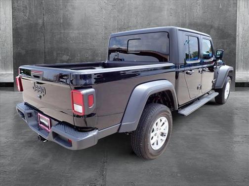 2020 Jeep Gladiator Sport S