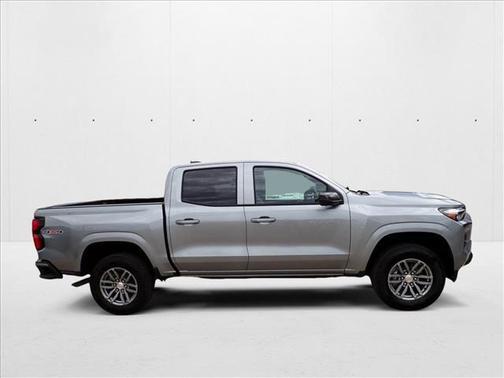 2025 Chevrolet Colorado LT